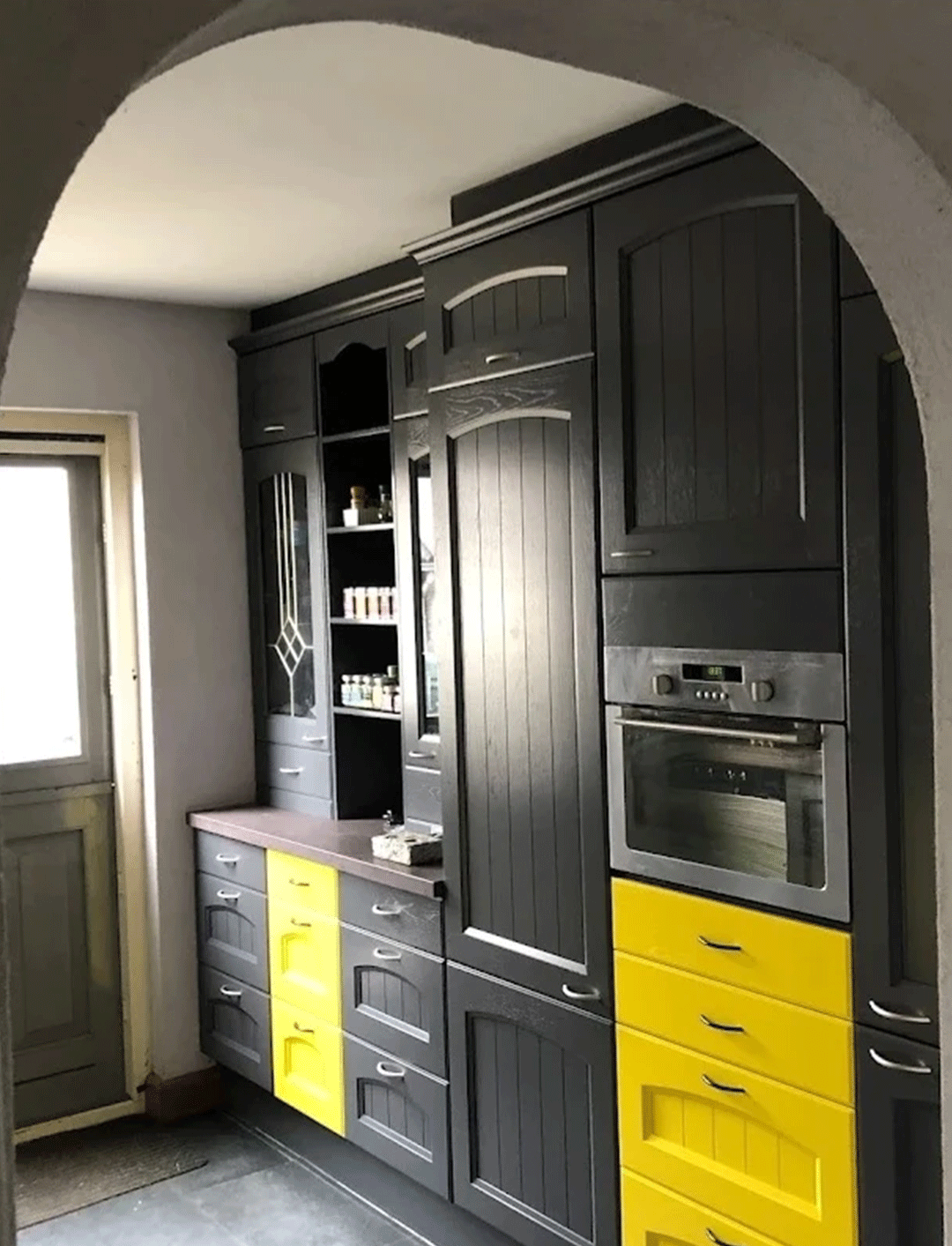 Romy's-Industrieel-Spuiterij_0012_652773206_18061941869361258_259759059666972010_n